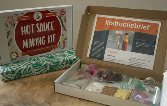Haal je Innerlijke Chef naar boven met een DIY Hot Sauce Kit