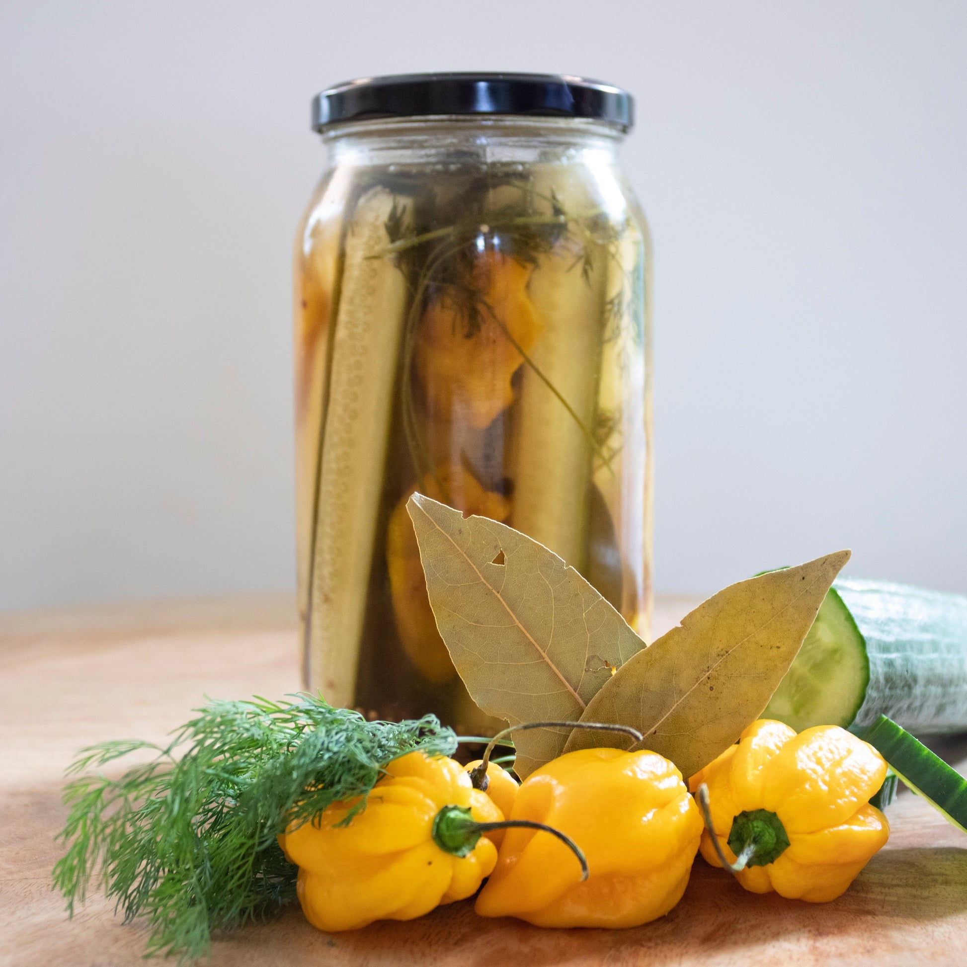 Hete Augurk gepekelt in Habanero.