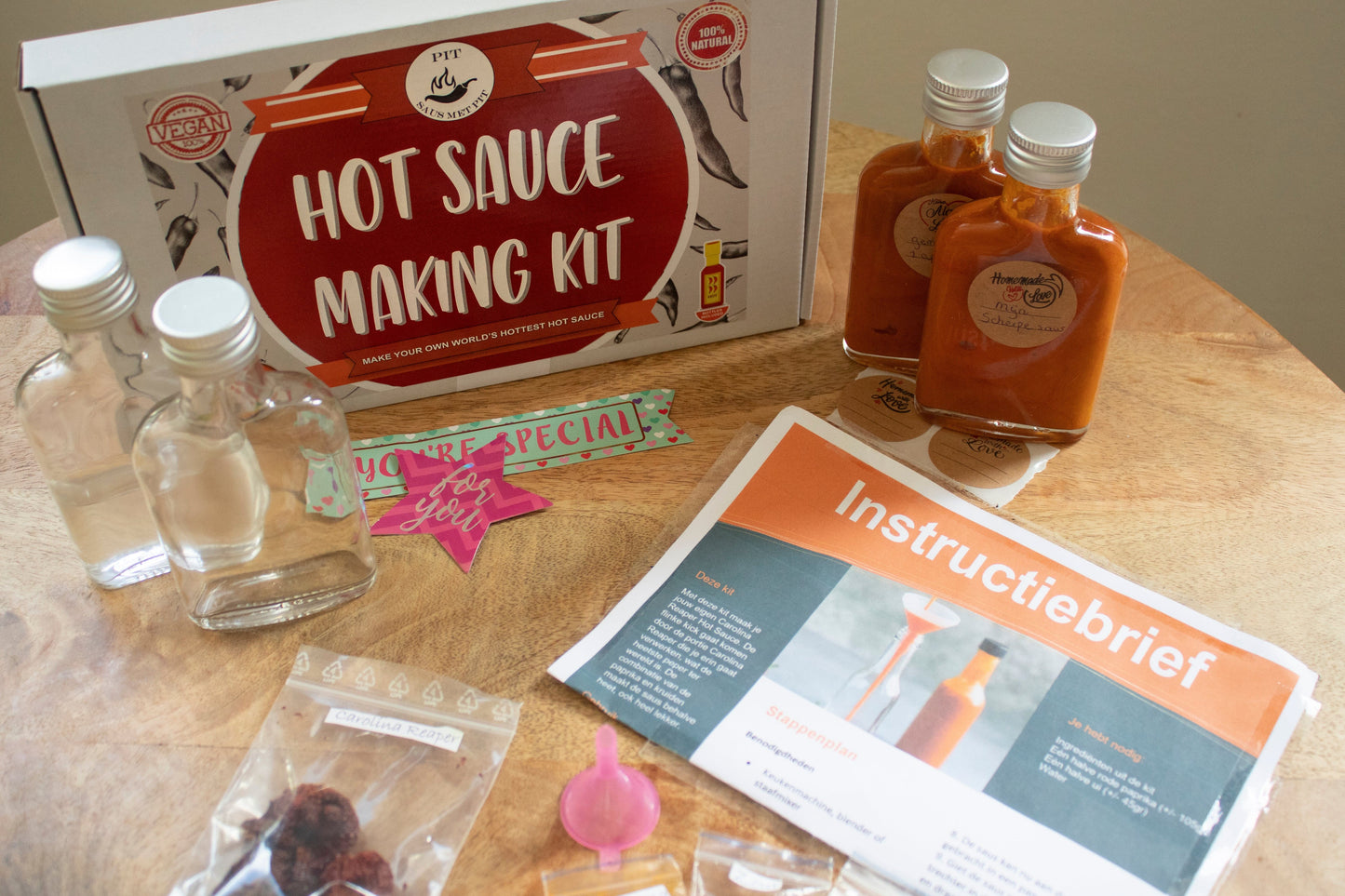 Eigen hot sauce maken set